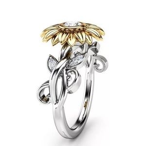 Sunflower Ring Exquisite Silver Crystal Sunflower Statement Ring